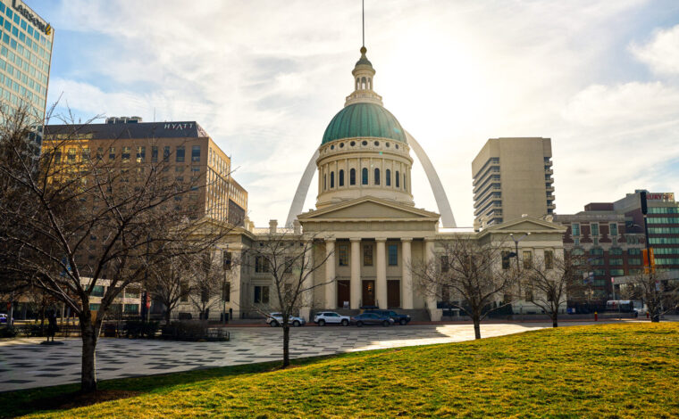 View of the Old Courthouse with the Gateway Arch peaking out from behind it