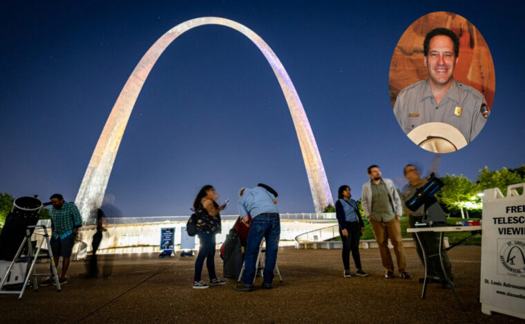 People look into telescopes in front of the Gateway Arch at night during a Gateway to the Stars event, with cutout image of Park Ranger Richard Fefferman